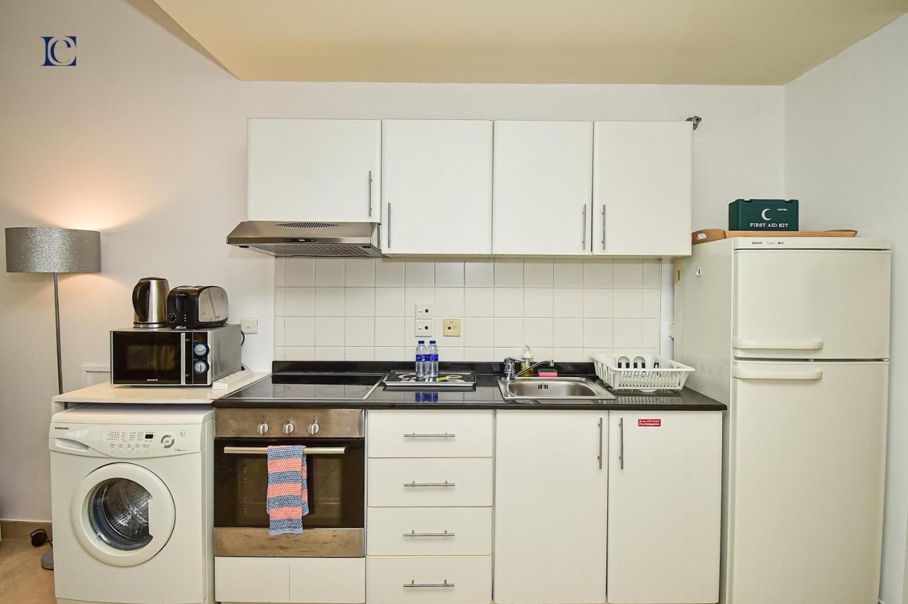 Luxury Escapes - Budget Studio With Balcony, Yacht Bay Marina دبي المظهر الخارجي الصورة