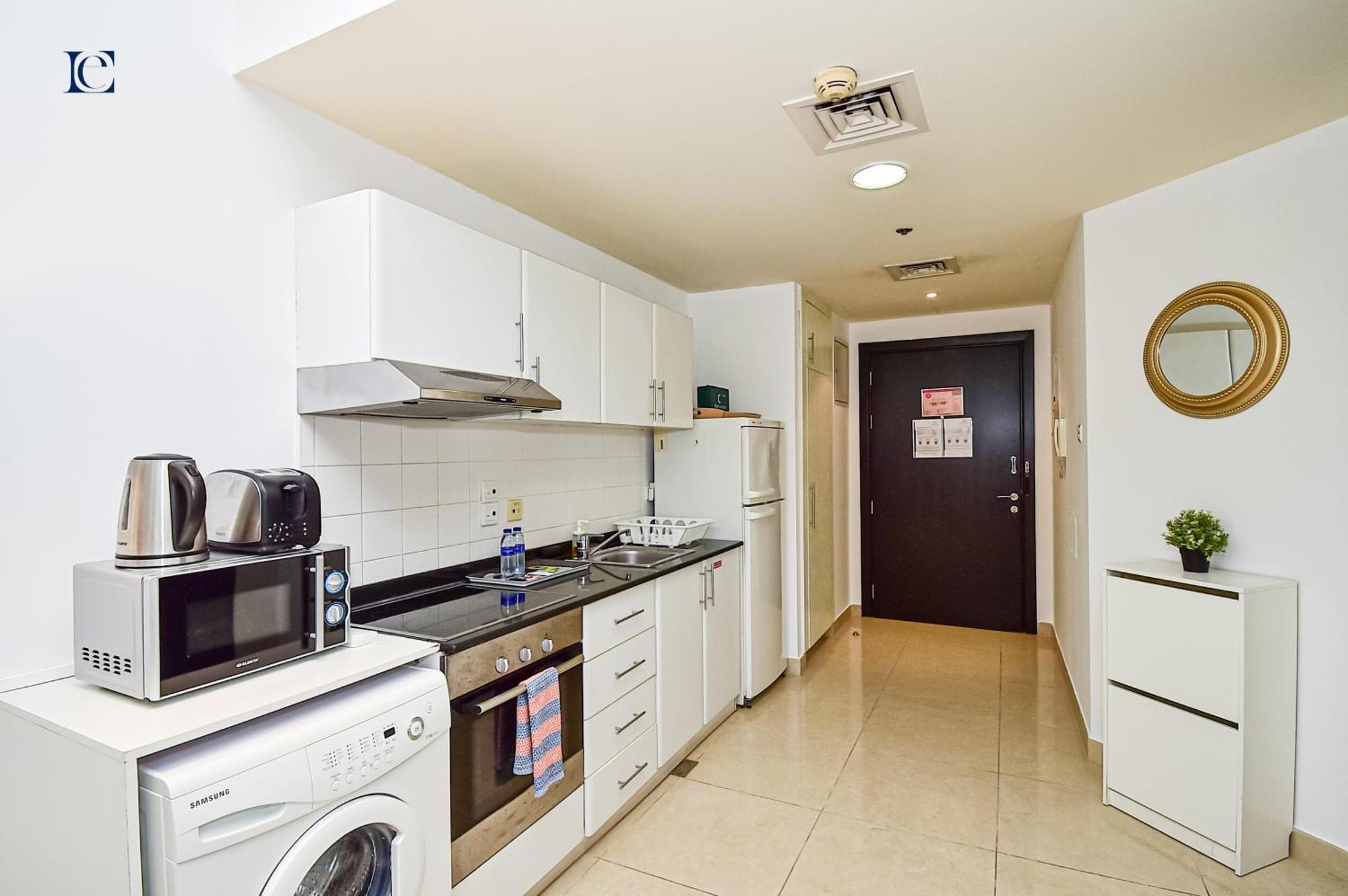 Luxury Escapes - Budget Studio With Balcony, Yacht Bay Marina دبي المظهر الخارجي الصورة